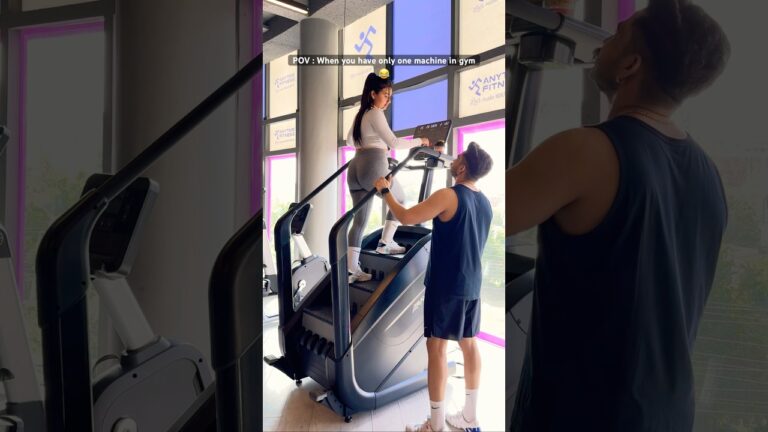 ‘हाँ’ कहकर फँस गई 😏 #gym #funny #couple #memes #comedy #gymgirl #fitness #trending #ytshorts #drama