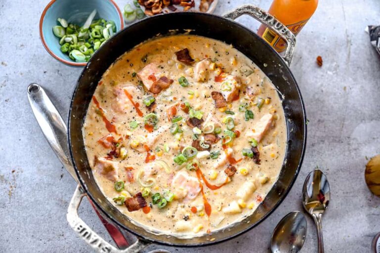 Salmon Chowder With Corn and Bacon – WellPlated.com
