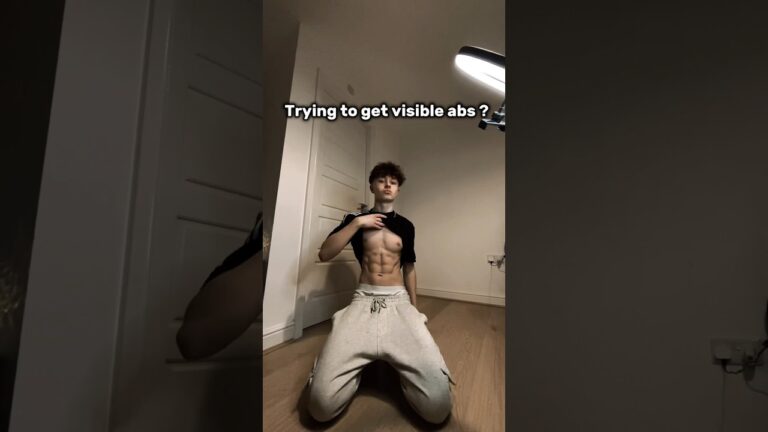 Sister is my cameraman😂 #gym #sweatwithsash #fitness #abs #absworkout #workout #fyp #viral